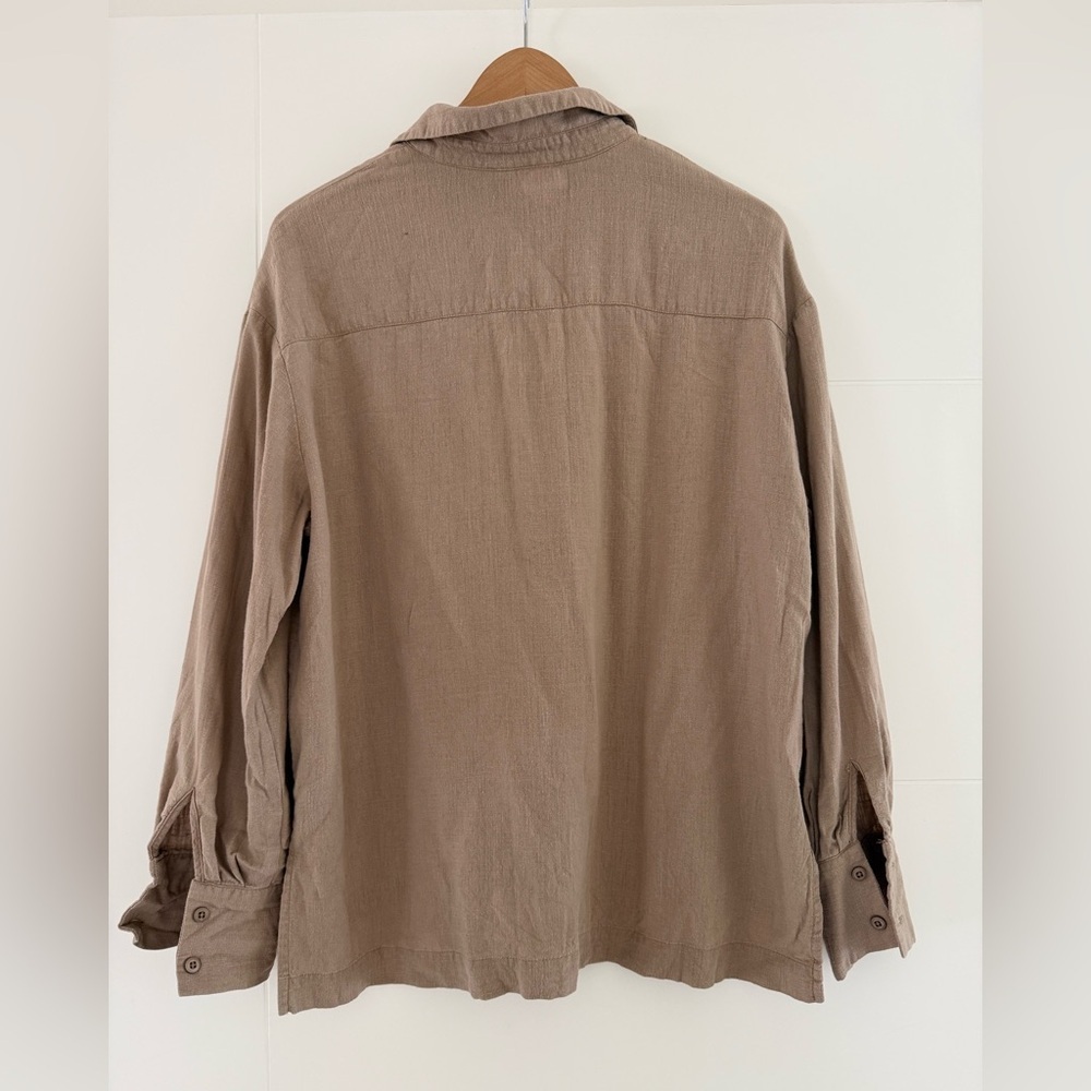 Black Tape Linen Blend Button Down Short, size medium. - Picture 6 of 8